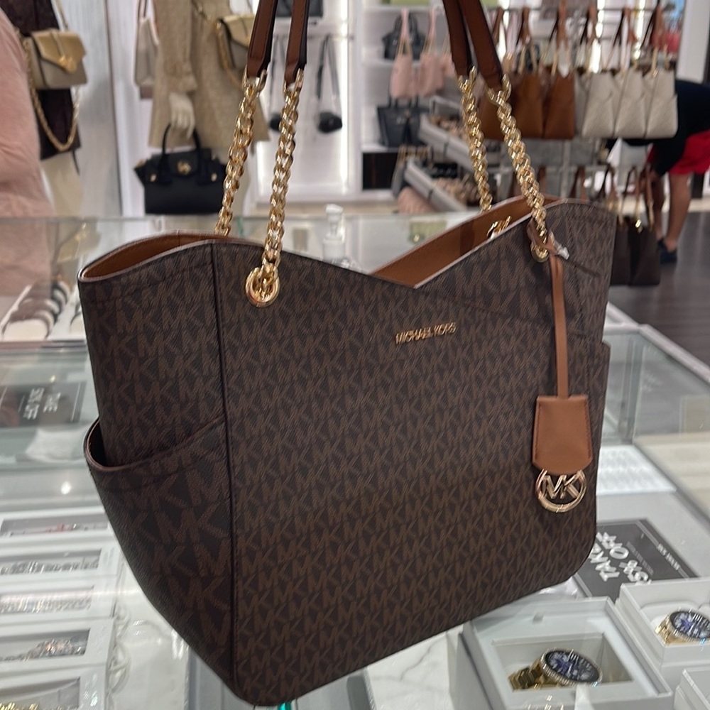 Michael Kors Jet Set Travel Large Chained Tote Shoulder Bag MK Brown 
NWT - Picture 4 of 16